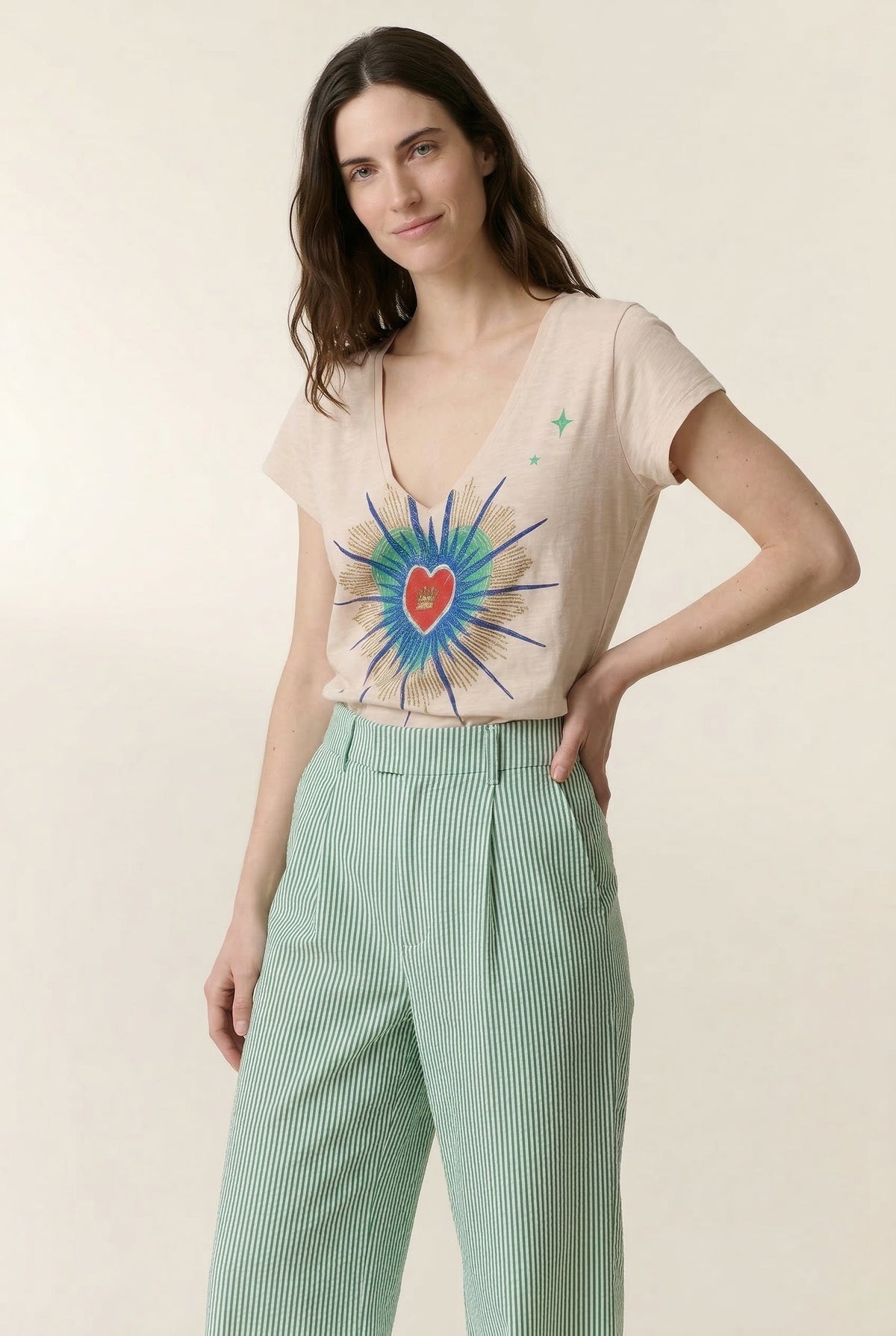 LEON & HARPER | Tonton Tshirt Jc03 Exvo Chalk - Embroidered V-Neck
