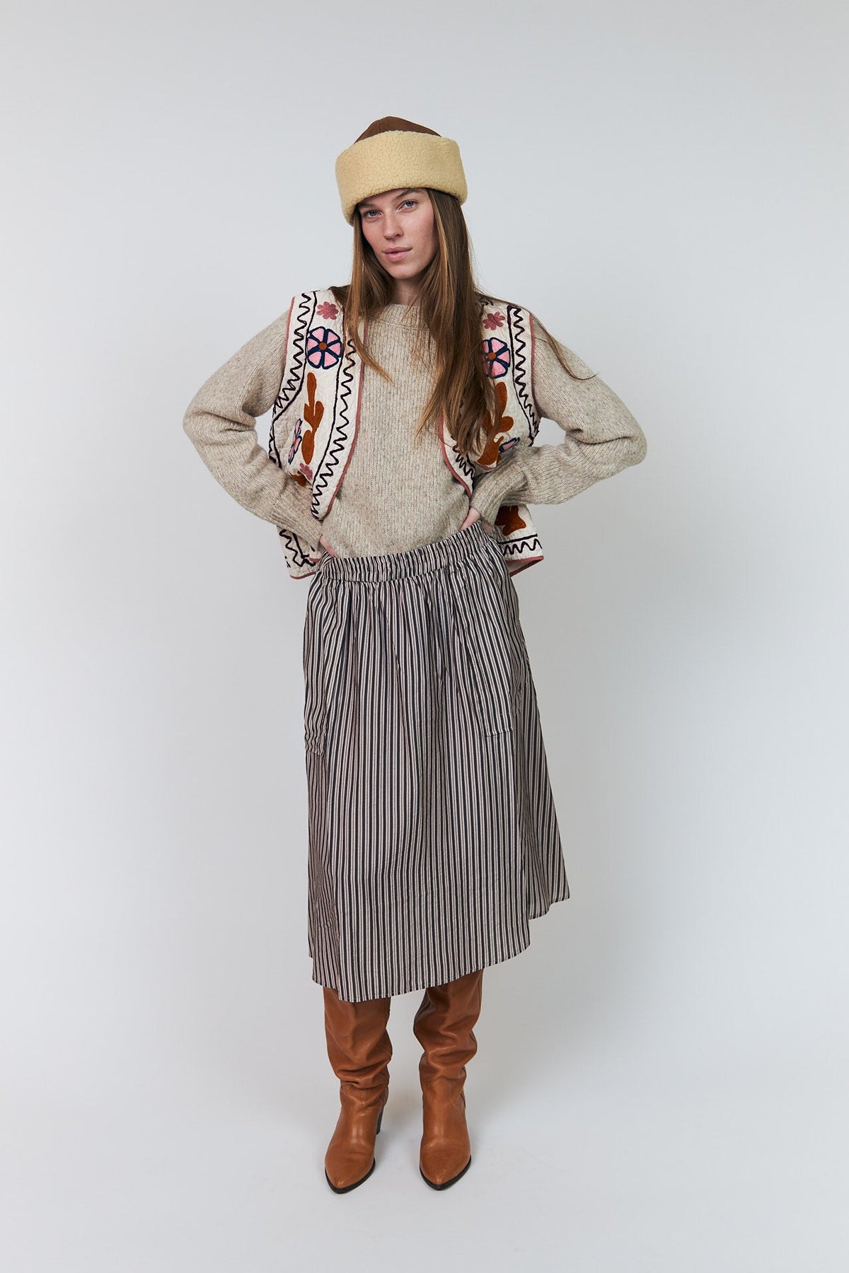 LOLLYS LAUNDRY-628 AKANELL MIDI SKT 2033-BEIGE_03.jpg