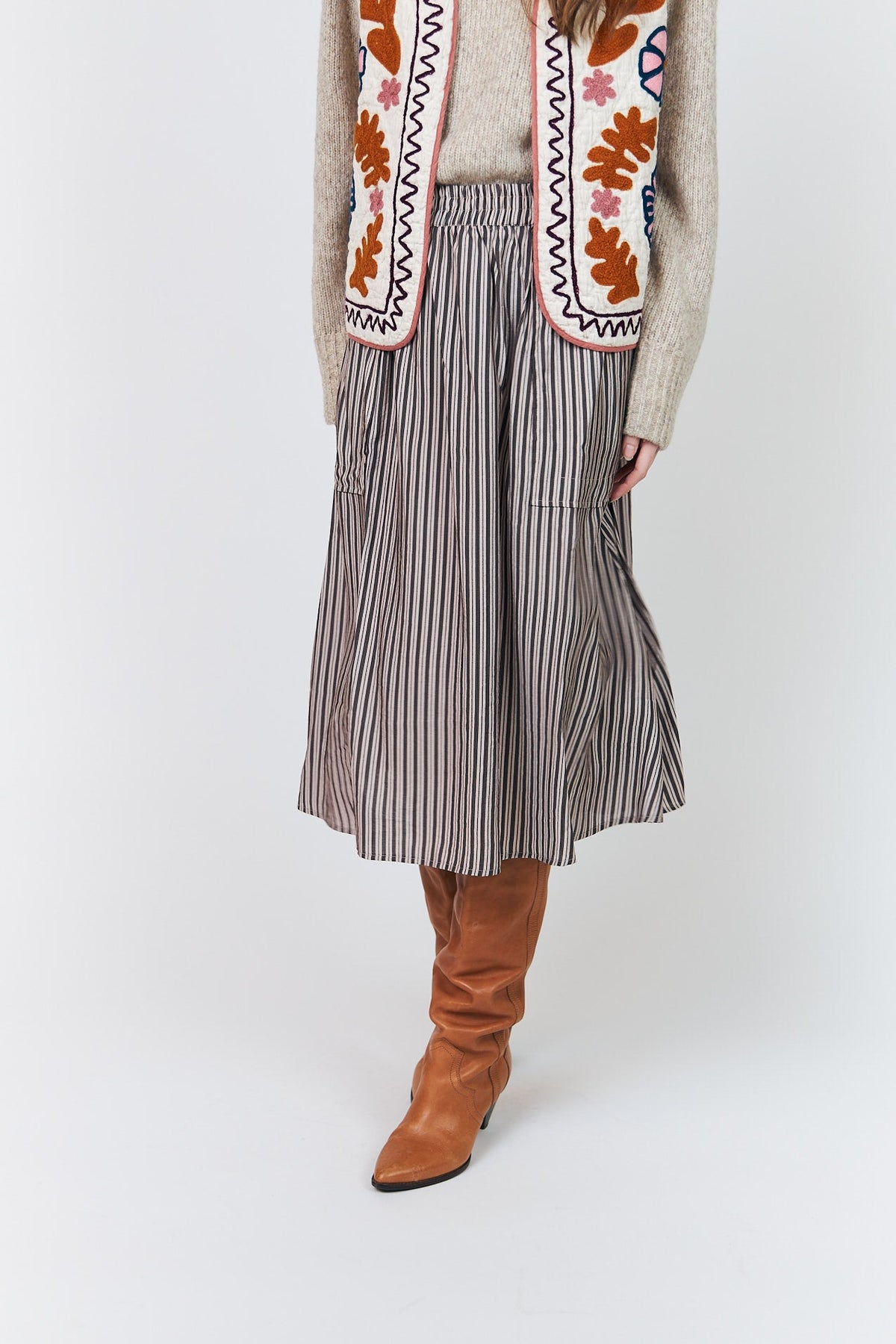 LOLLYS LAUNDRY-628 AKANELL MIDI SKT 2033-BEIGE_05.jpg