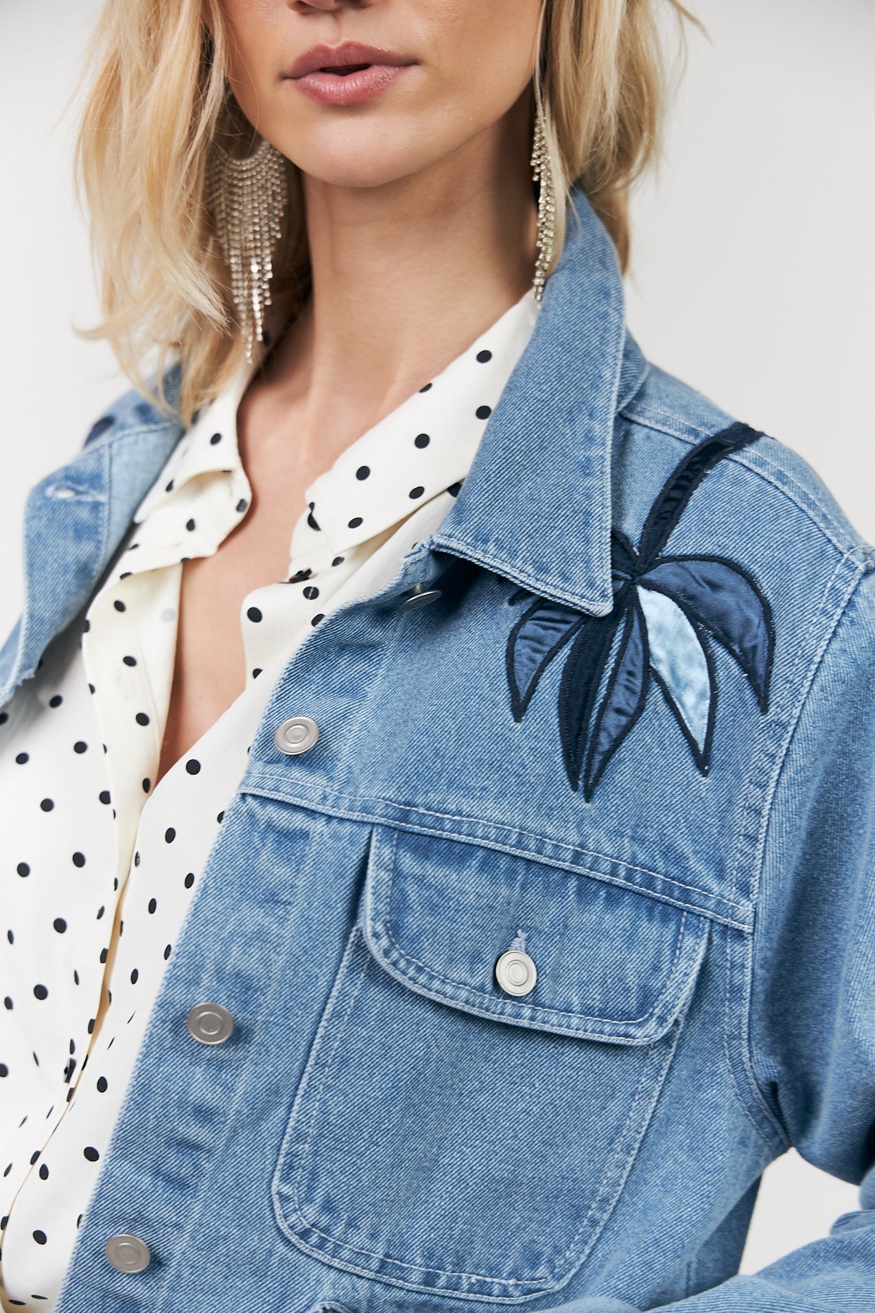 LOLLYS LAUNDRY | Birdll Denim Jacket - Washed Blue with Embroidery