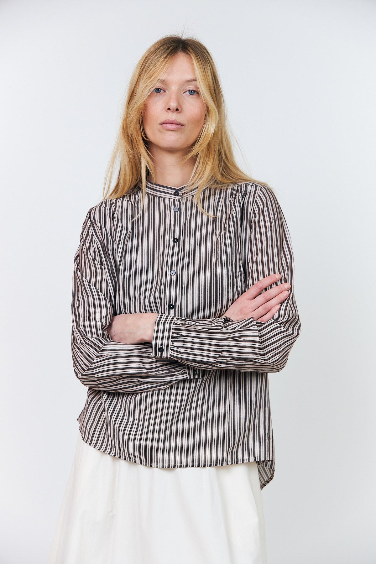 LOLLYS LAUNDRY-628 LARILL SHIRT-BEIGE_03.jpg