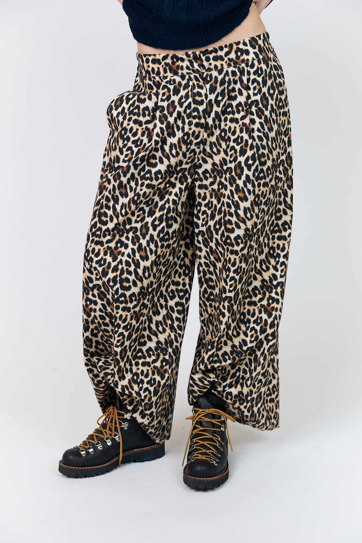 LOLLYS LAUNDRY-628 MIRALL PANTS-LEOPARD PRINT_05.jpg