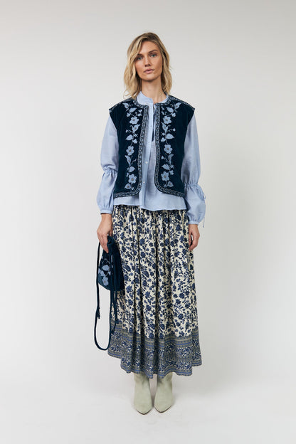 LOLLYS LAUNDRY-628 MYRALL SHORT SKT-BLUE_03.jpg