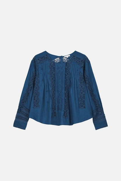 B0101 Jeannine Blue