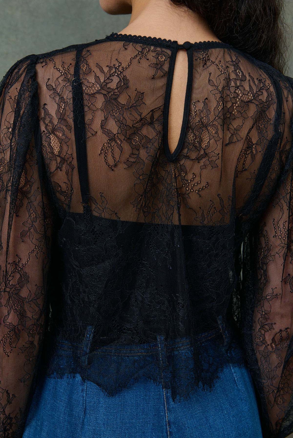 Blouse B0324 Loli Black