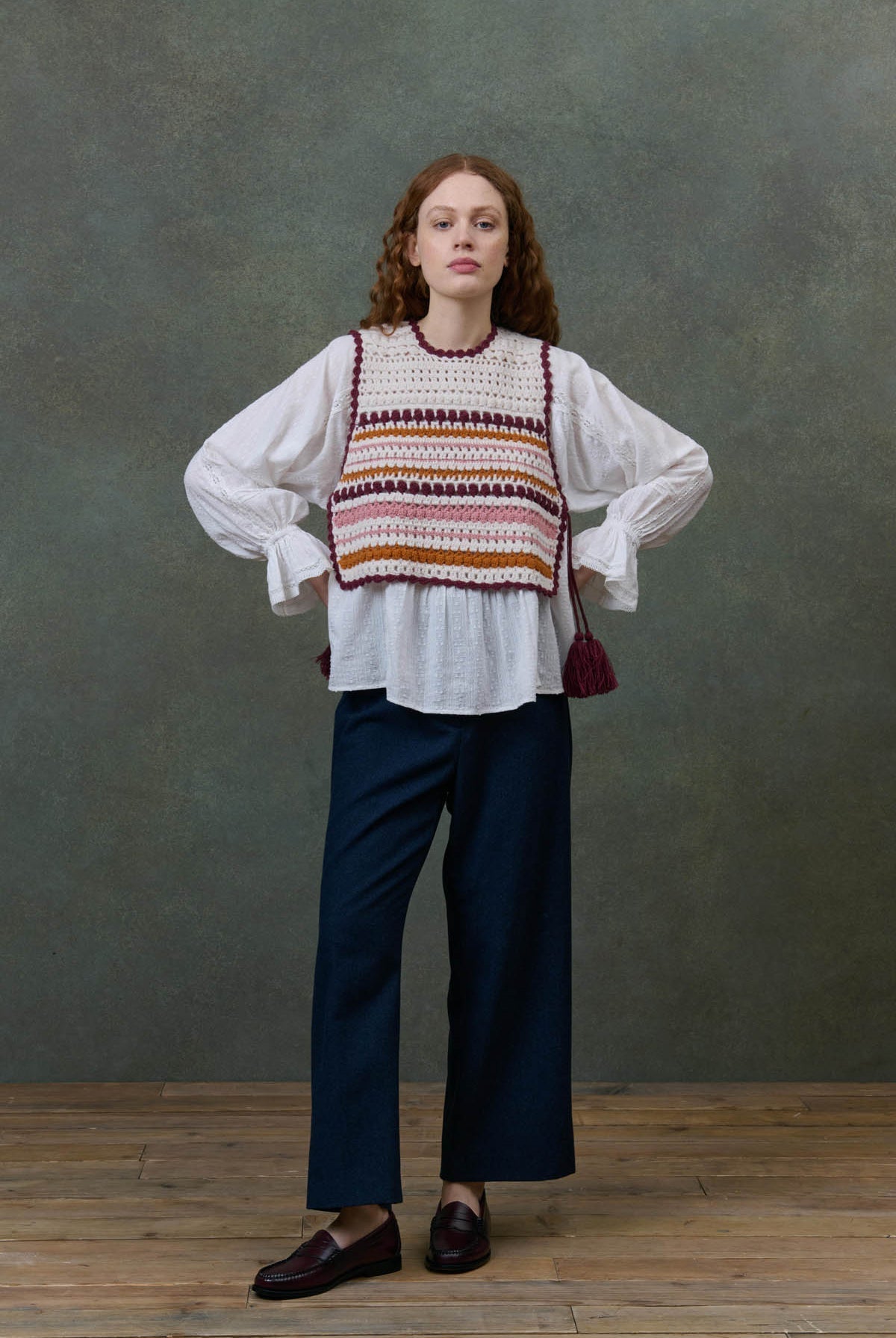 Vest T0149 Soang Cream-Multi