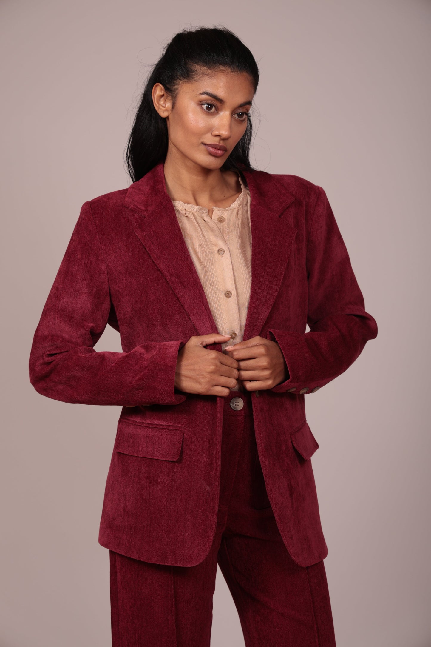LUNA LLENA | Tailored Rust Blazer - Deep Burgundy