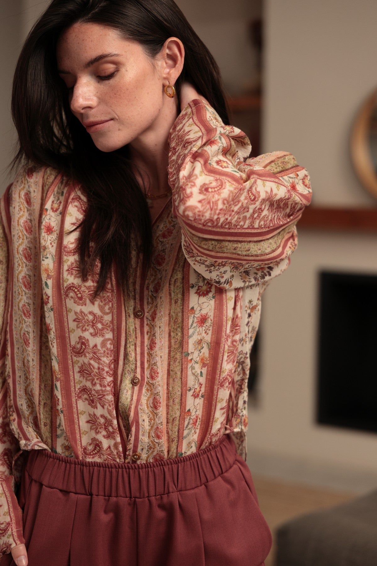 LUNA LLENA-654 FR205-RED_01.jpg