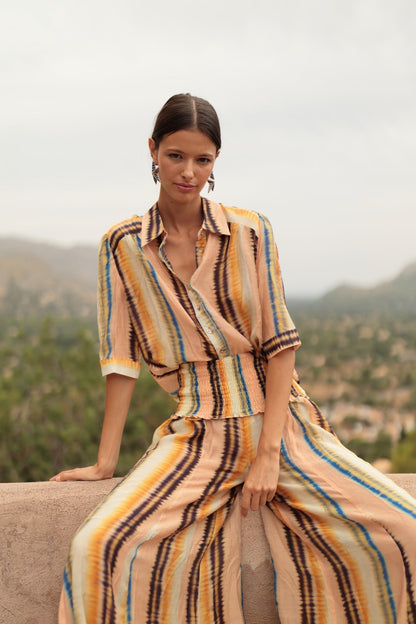 LUNA LLENA | Gradient Stripe Shirt Blouse - Relaxed Fit