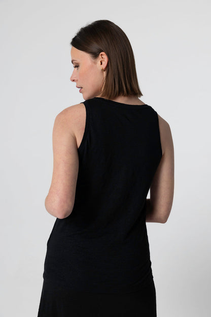 Majestic | Linen U-Neck Tank - Black