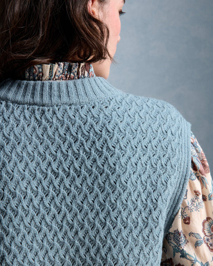 Petite Mendigote | Braided Sleeveless Sweater - Blue