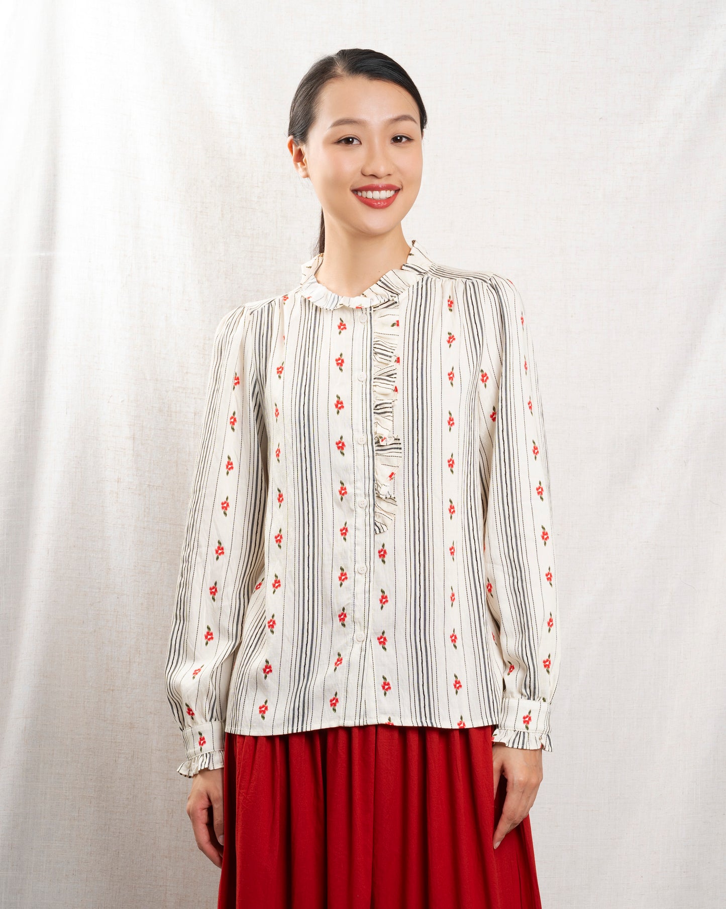 Cacao Bisous | Sculpted Volume Blouse - Beige