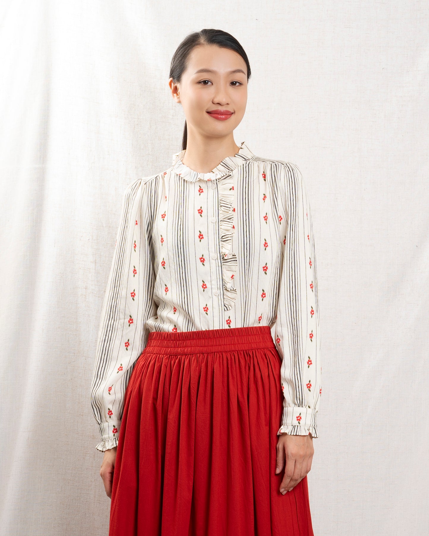Cacao Bisous | Sculpted Volume Blouse - Beige