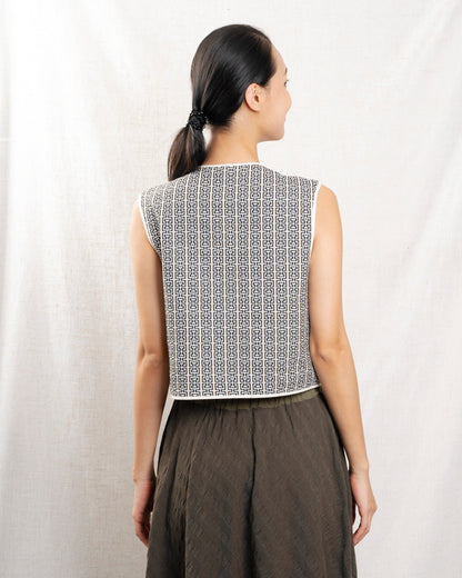 Maria de la Orden | Vienna Vest in Navy Houndstooth Wool Beige-Maze