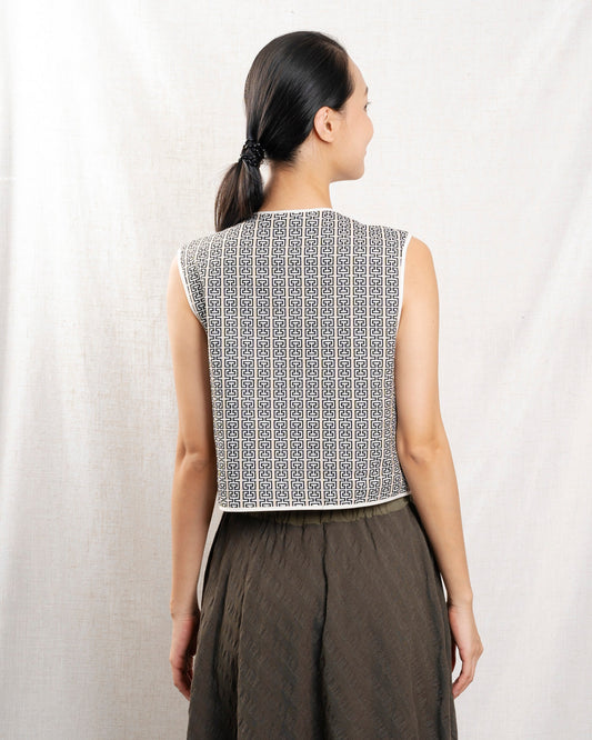 Maria de la Orden | Vienna Vest in Navy Houndstooth Wool Beige-Maze