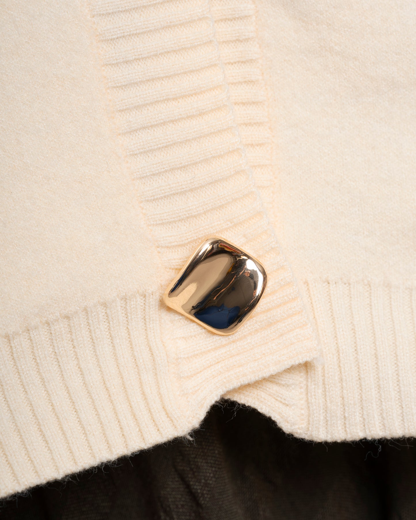 Cacao Bisous | Beige Knit Vest - Relaxed Open Front