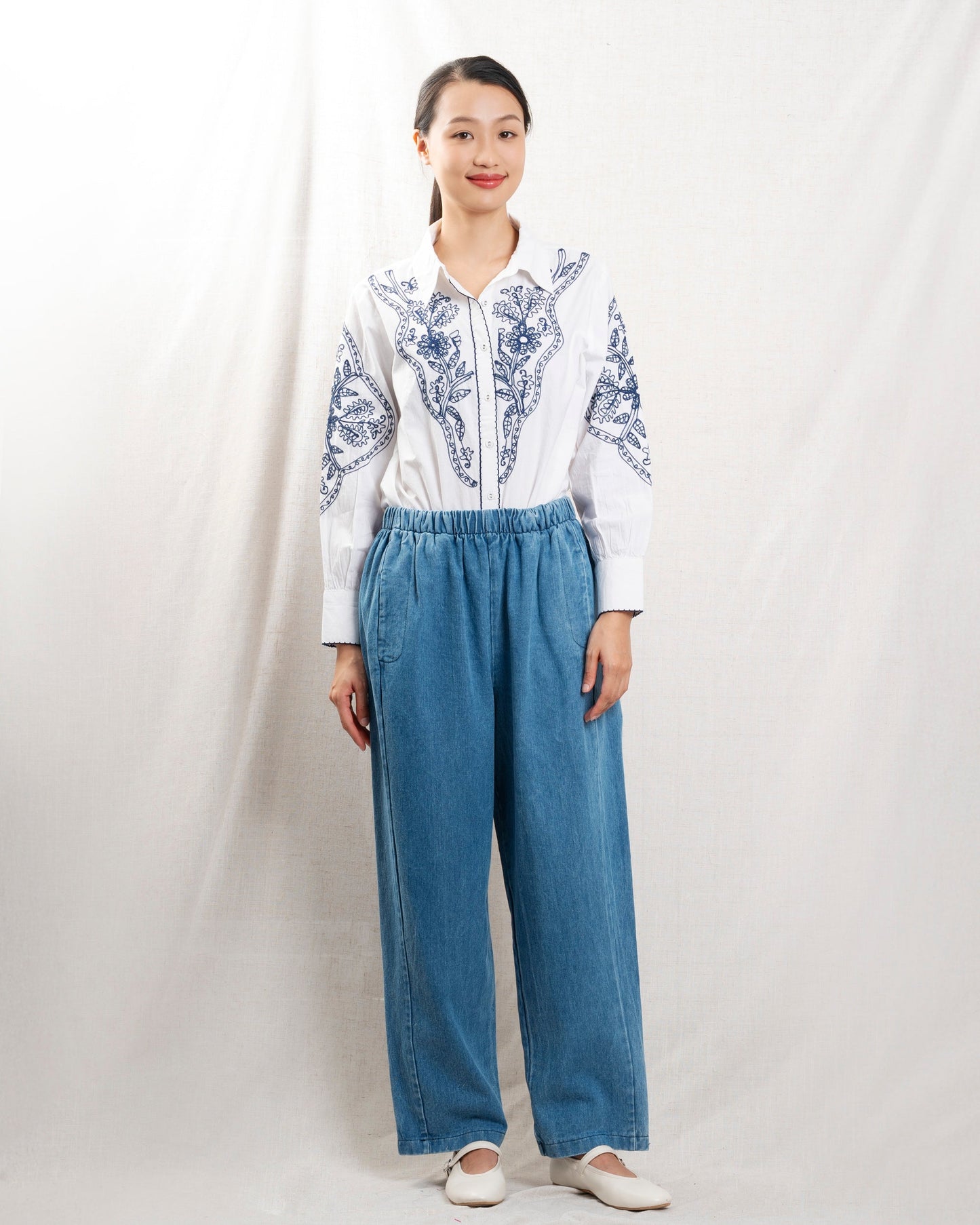 LUCIE NICOLE | Premium Lightweight Stretch Denim Jeans - Blue