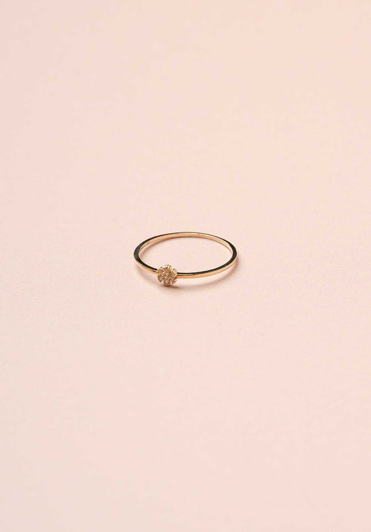 Les Cleias | Sculptural Flower Ring - Gold
