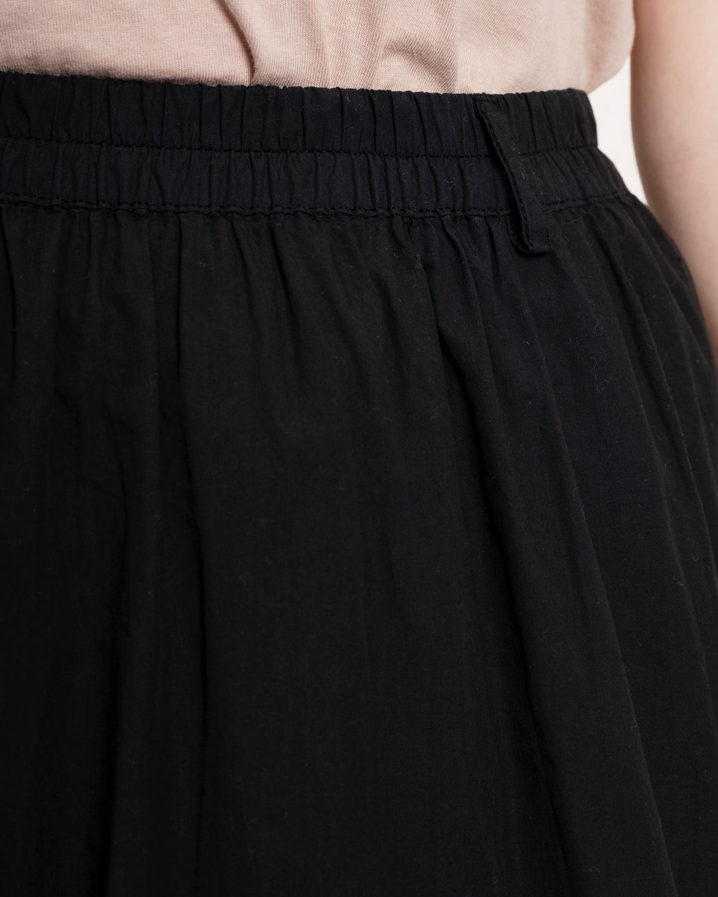 Hartford | Jorda Asymmetric Midi Skirt - Black 99-Black
