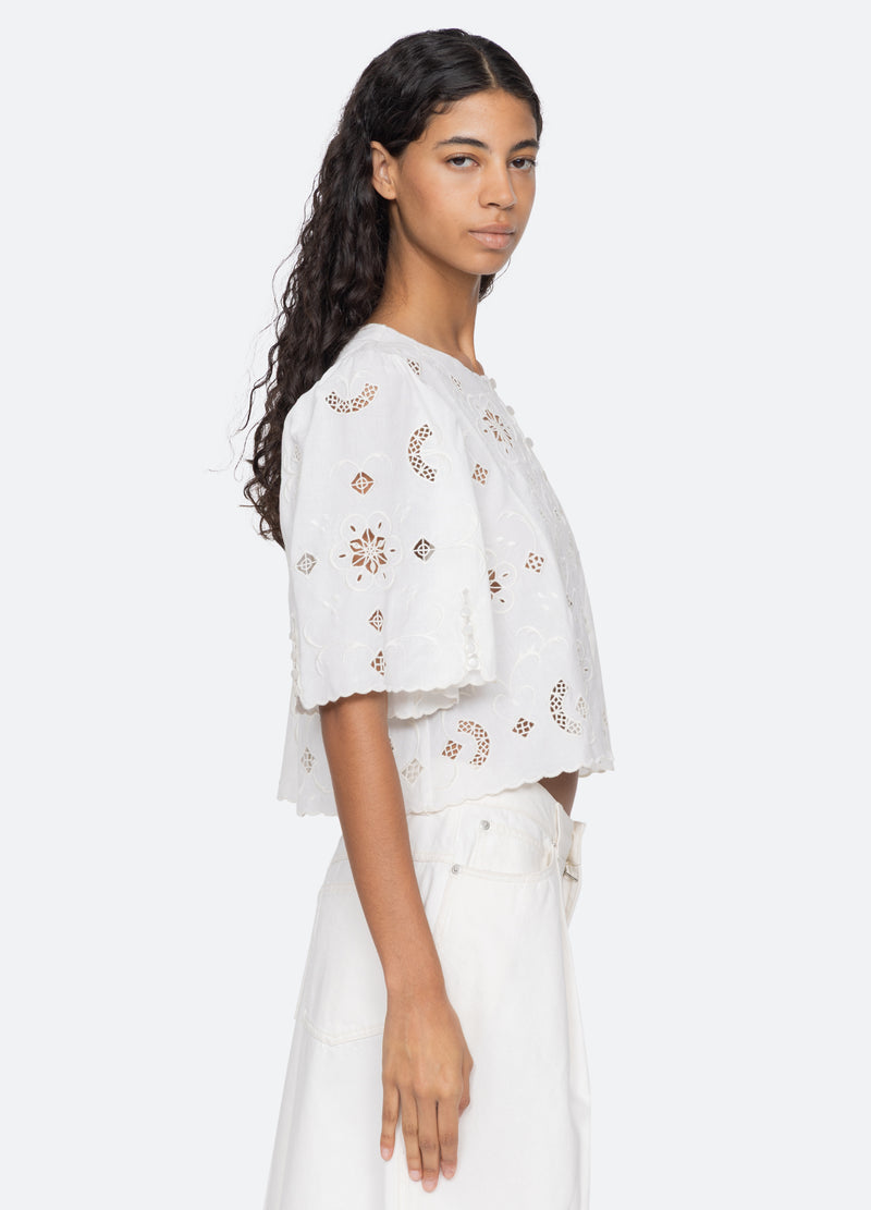Sea NY | Gardener Embroidered Scalloped Top - White