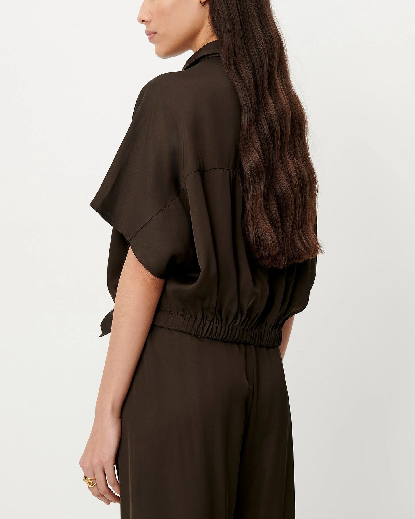 SESSUN | Alfassa Cropped Tie-Front Blouse - Night Obscura