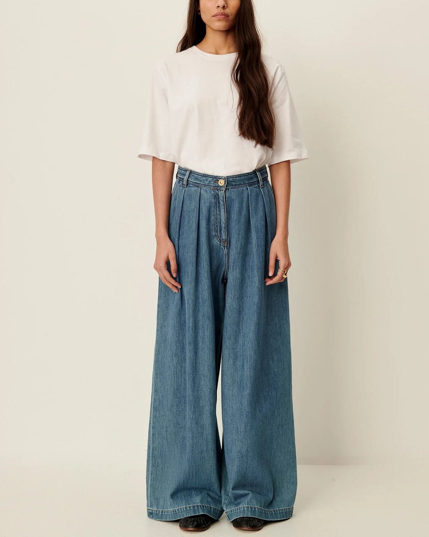 Sessun | Diegui Ultra-Baggy High-Rise Jean - Mid-Blue