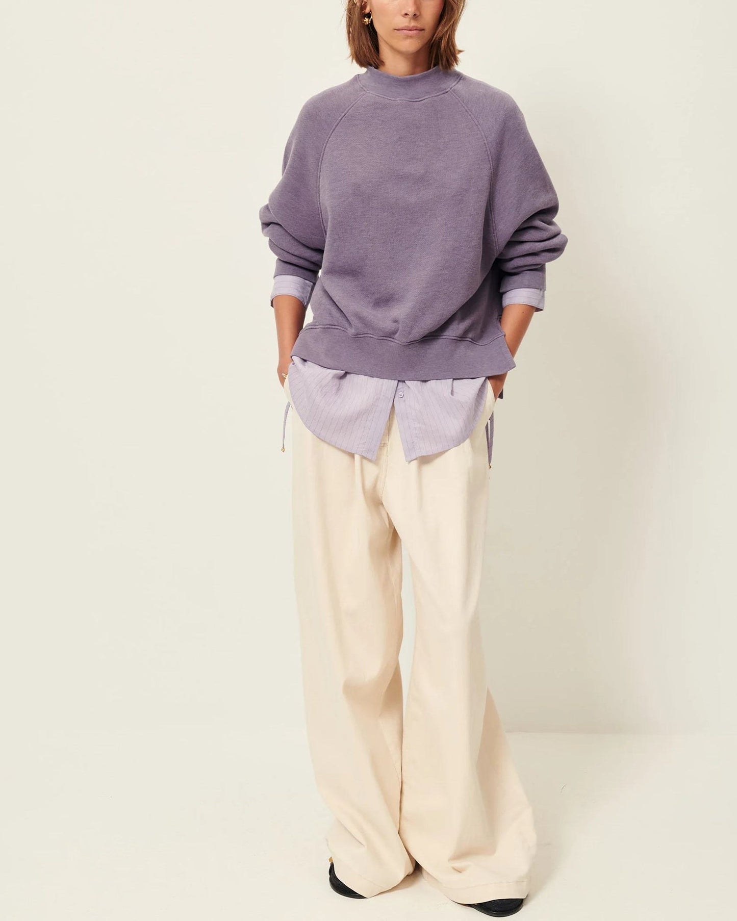 Sessun | Oliveira Oversized Sweatshirt - High Collar in Purple Sweet-Storm