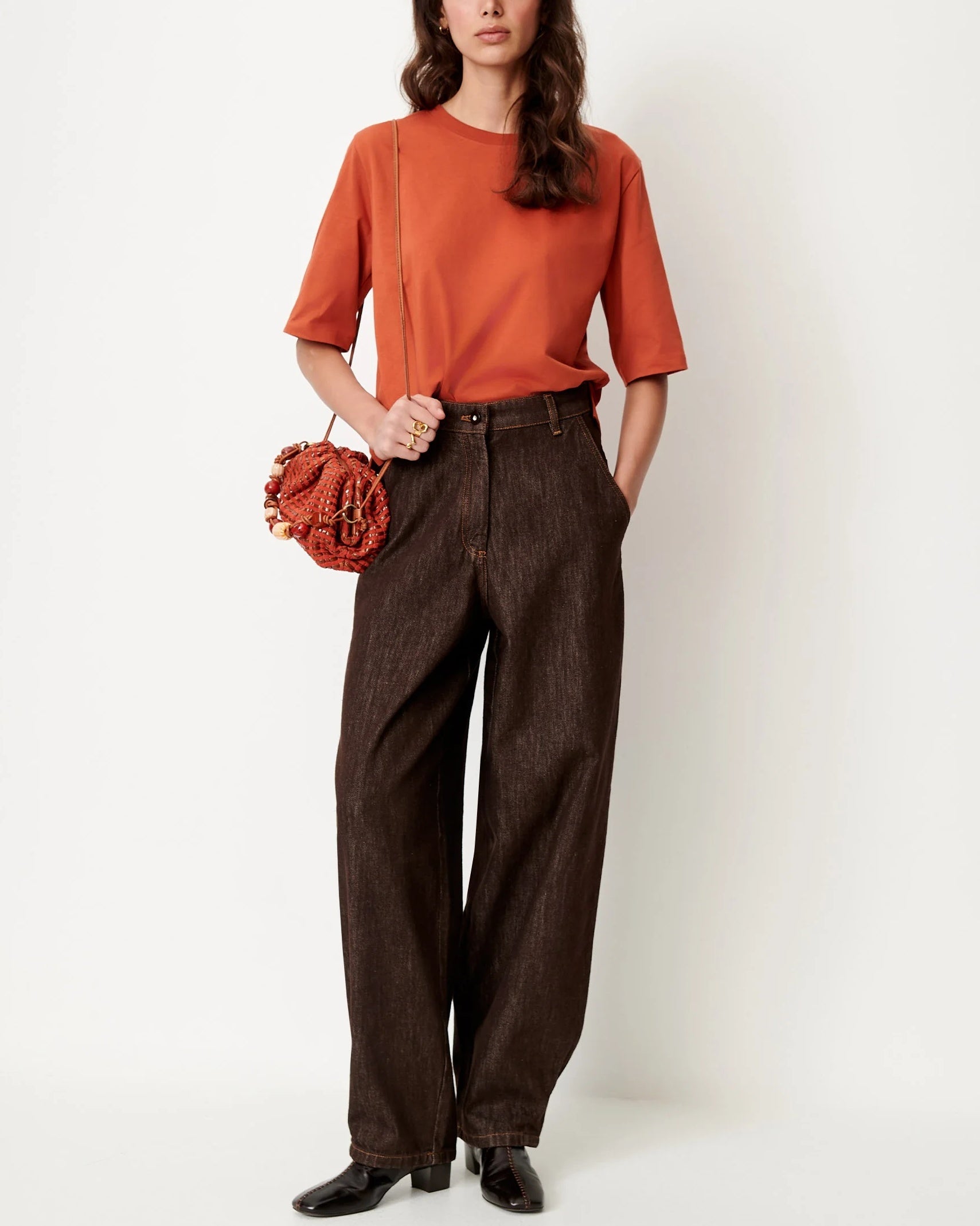 SESSUN-115 SERGE-RED MUSE_02.jpg