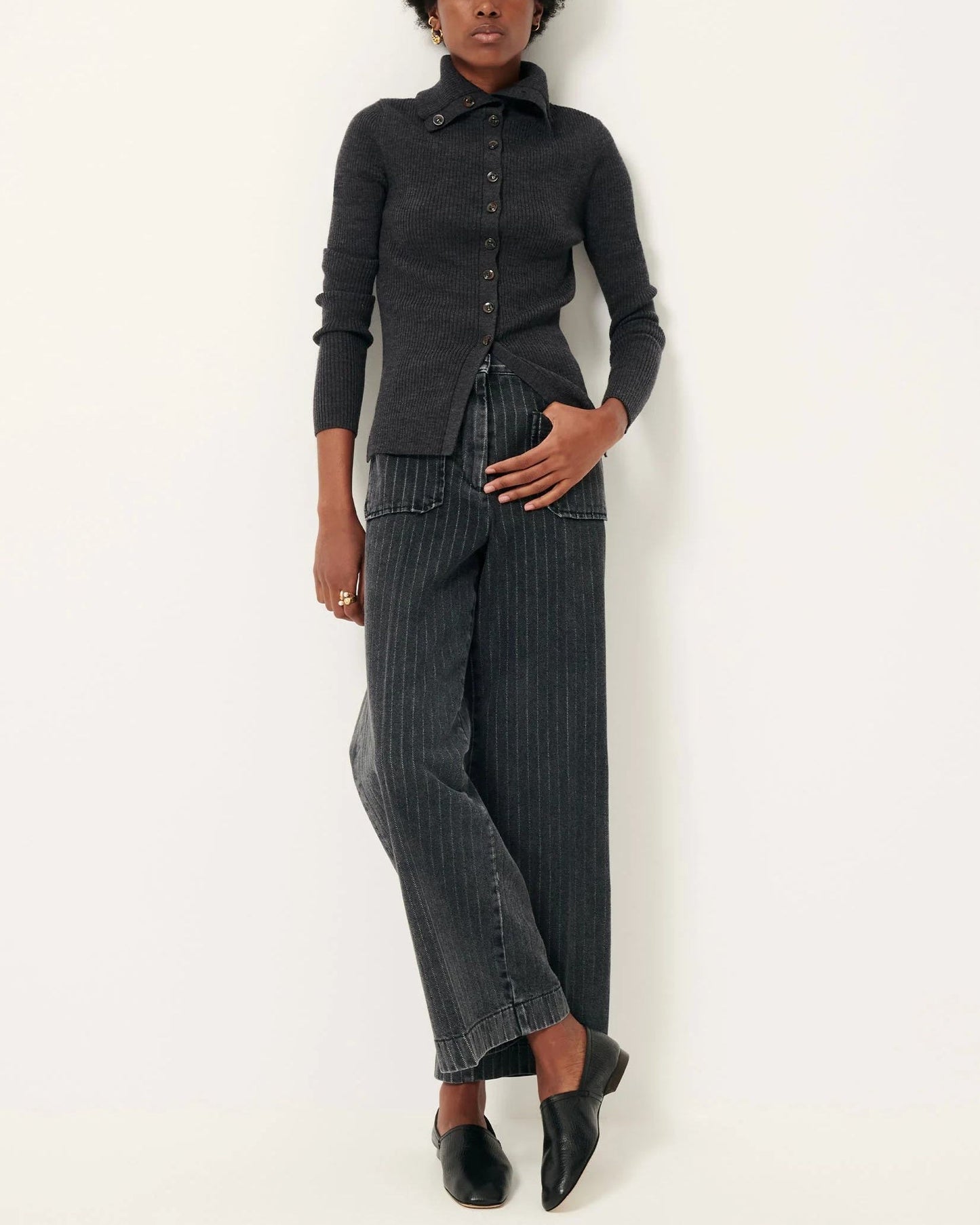 Sessun | Shimoteka High-Neck Cardigan - Merino Wool Rib Knit Graffit