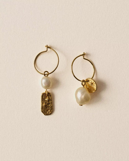 Sessun | Soren Doré Mismatch Pearl and Gold Hoop Earrings Dore