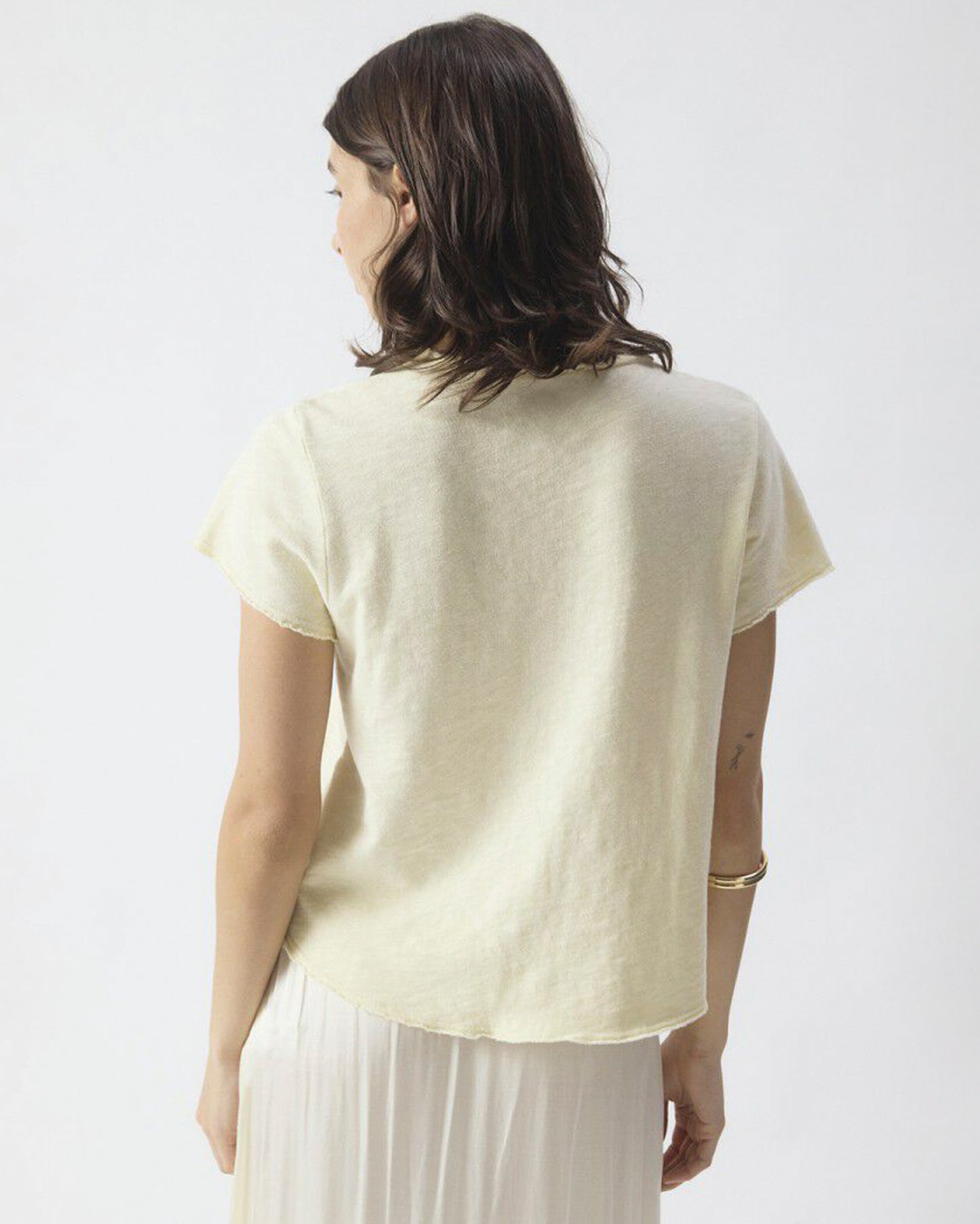 SON02AGH26-VANIVIN-MODEL-2-large copy.JPG