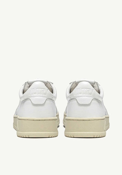 Autry | Medalist Low LL Sneaker - White & Beige Suede White-White