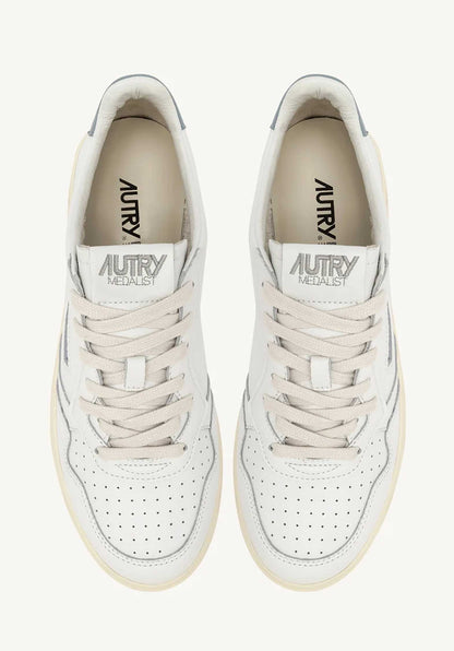 Autry | Medalist Low Sneaker - White, Silver & Blue White-Silver-Blue