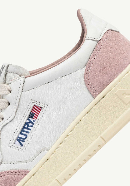 Autry | Medalist Low GS Sneaker - White with Powder Green Heel White-Powder