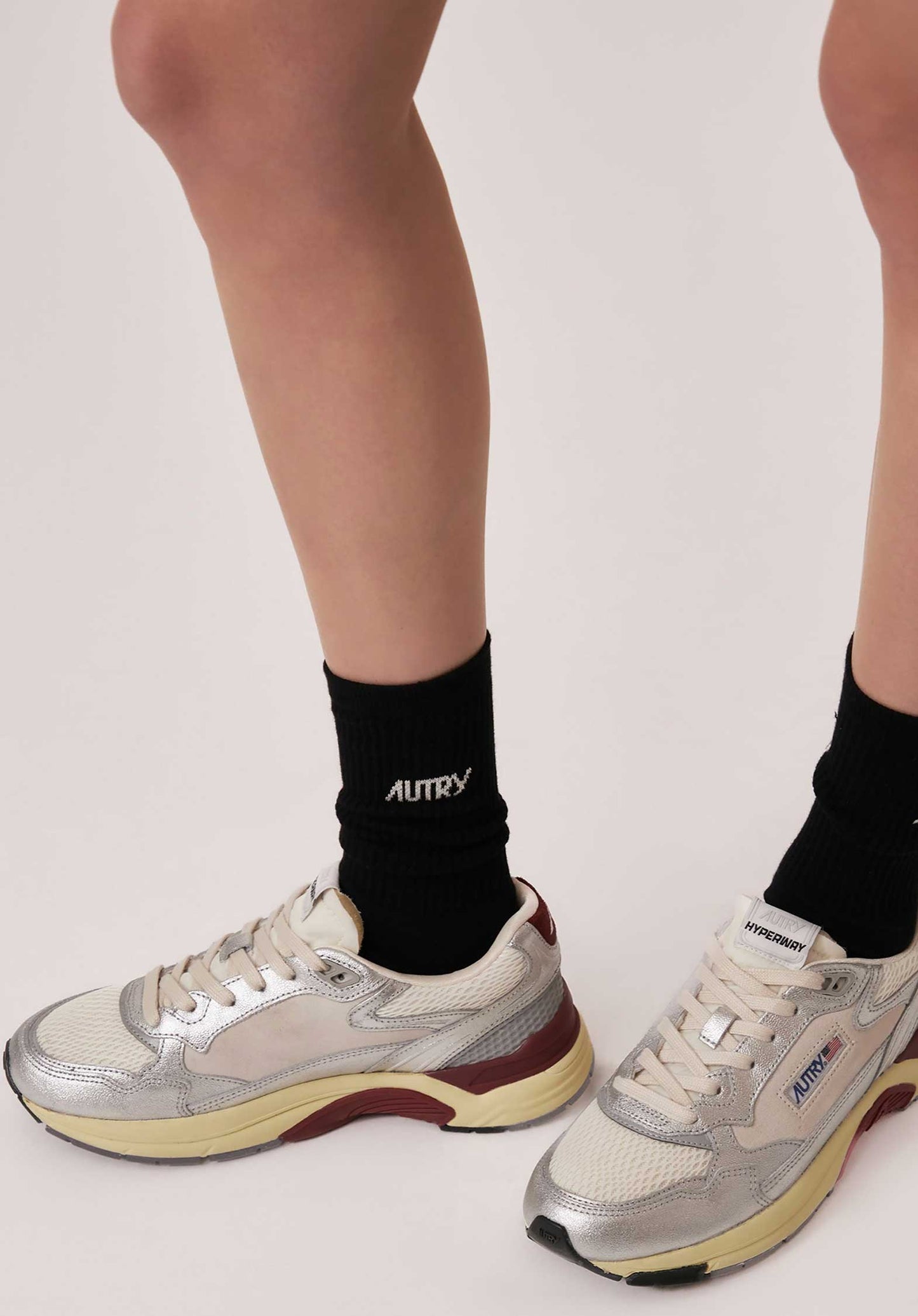 Autry | Hyperway Low Sneaker - Silver & Syrah Silver-Syrah