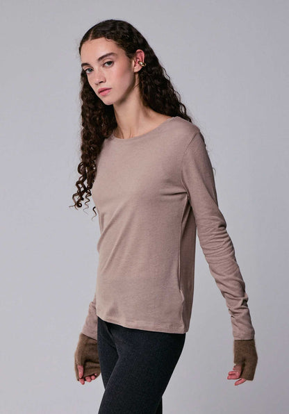 Majestic | Second-Skin Cashmere Blend Crewneck Tee - Desert