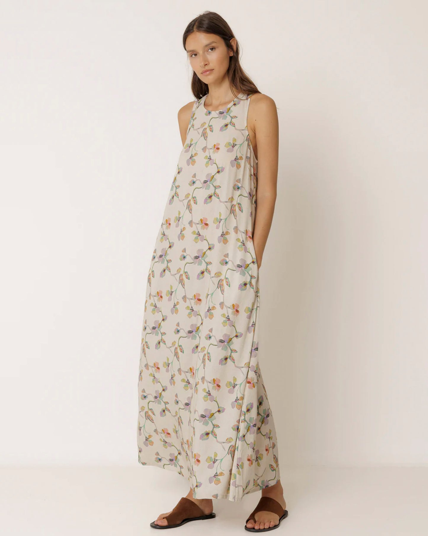 INDI&COLD | Ad100 Maxi Dress - Crossover Back, Beige Floral