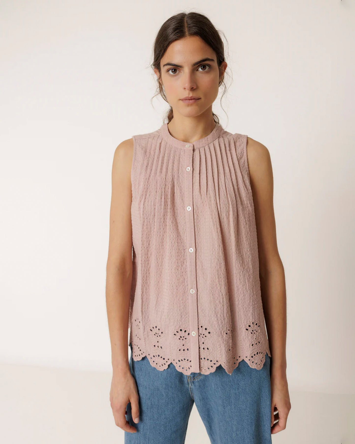 INDI&COLD | Rocio Embroidered Pleated Blouse - Cotton Dobby & Slub Knit