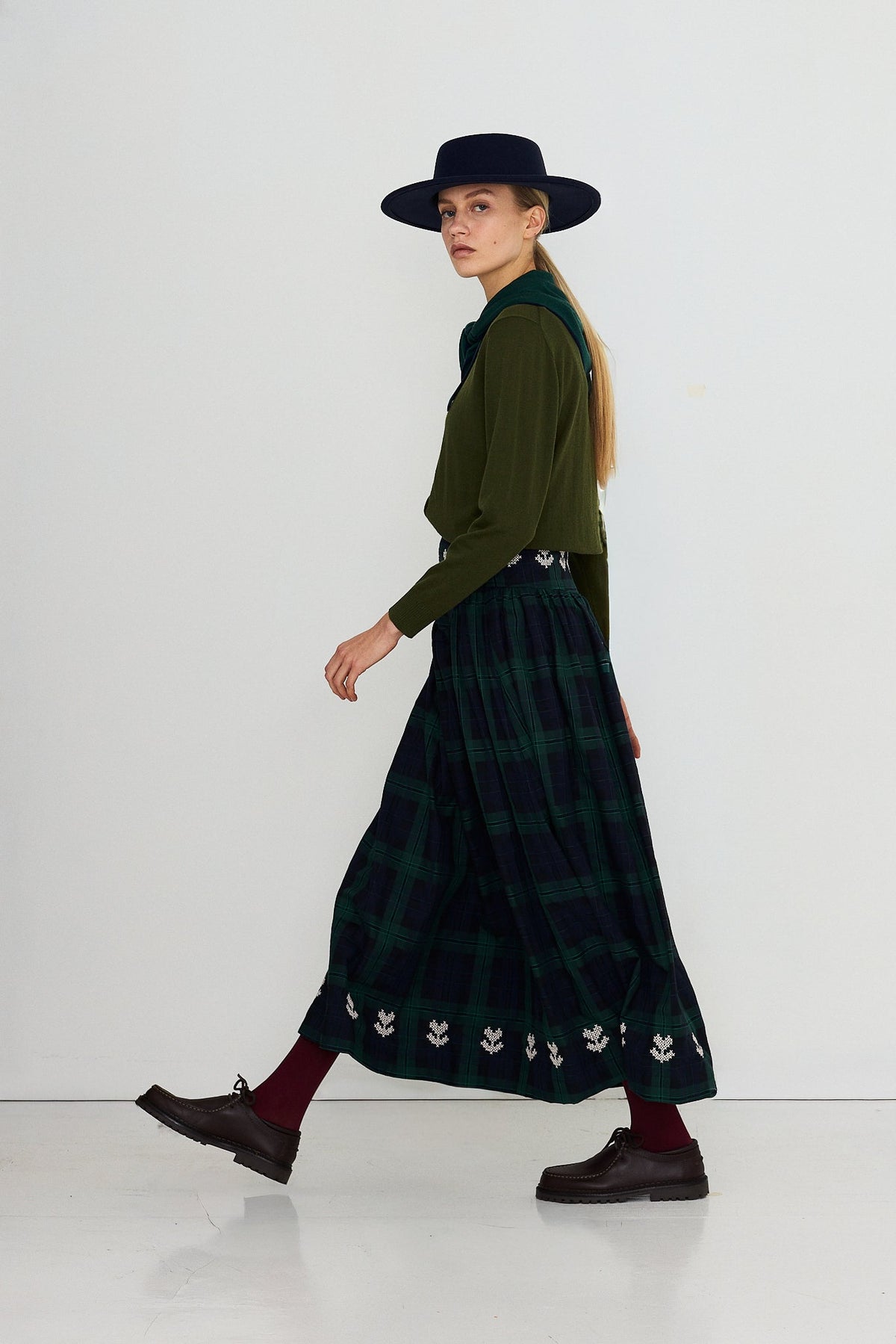 THE TINY BIG SISTER-669 CON SCARF LARA CARDIGAN-DARK KHAKI_08.jpg