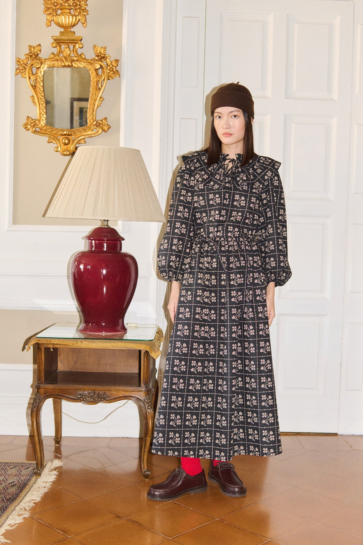 THE TINY BIG SISTER-669 DOTS FLOWERS BLOUSE-NAVY_06.jpg