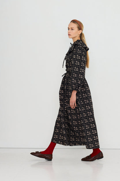 THE TINY BIG SISTER-669 DOTS FLOWERS BLOUSE-NAVY_08.jpg