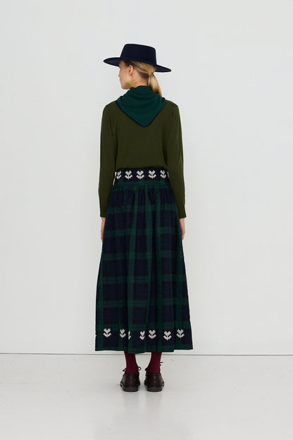 THE TINY BIG SISTER-669 EMB CHECK SKIRT-NAVY DARK GREEN_05.jpg
