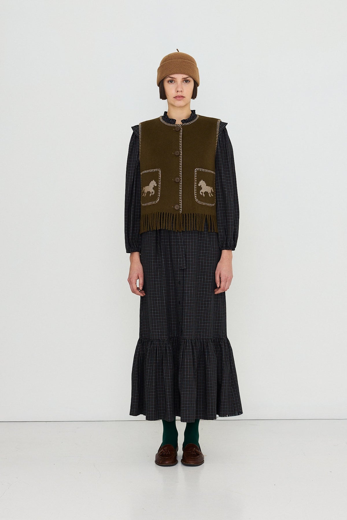 THE TINY BIG SISTER-669 HORSES EMB VEST-DARK KHAKI_04.jpg