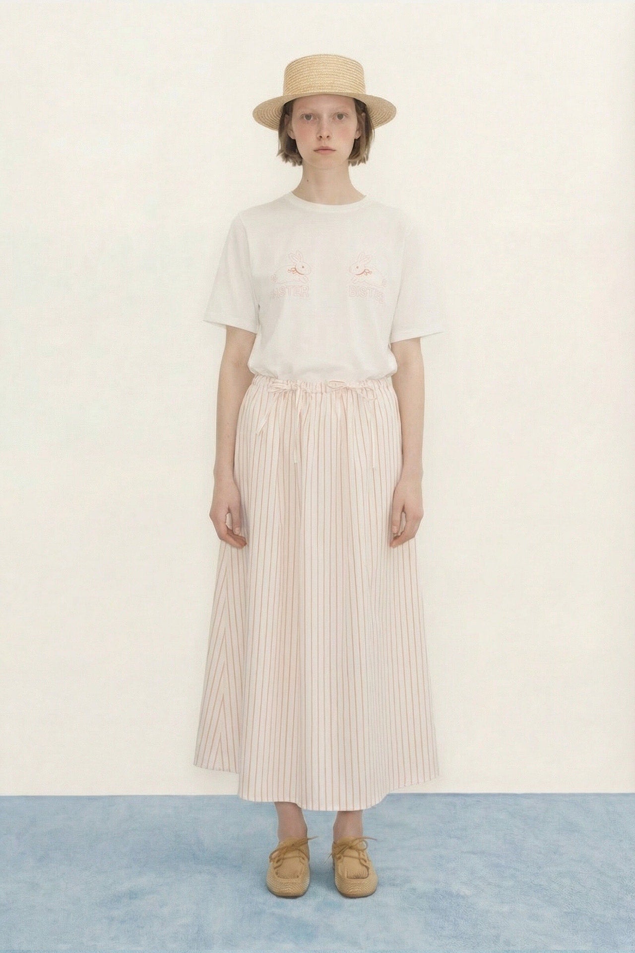 THE TINY BIG SISTER-669 RABBIT TEE-OFF WHITE_05.jpg