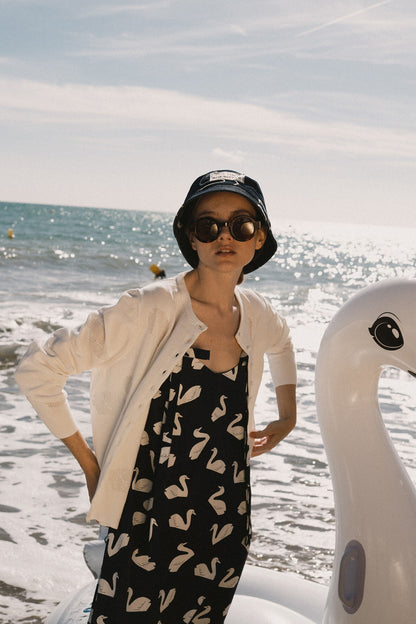 THE TINY BIG SISTER-669 SWANS LARA CARDI-OFF WHITE_07.jpg