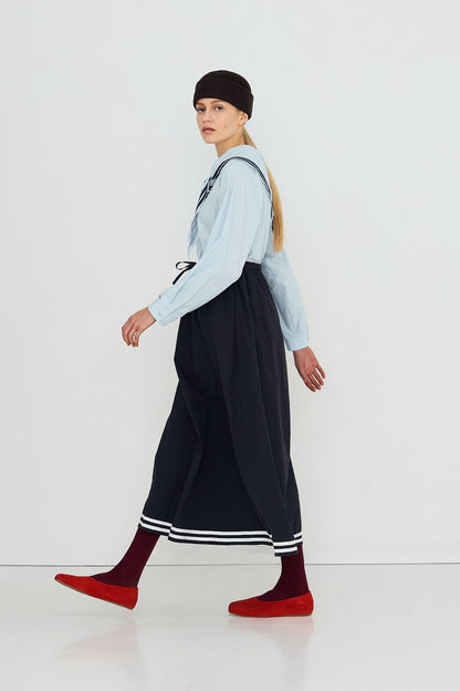 THE TINY BIG SISTER-669 VOLUME SKIRT-NAVY_06.jpg