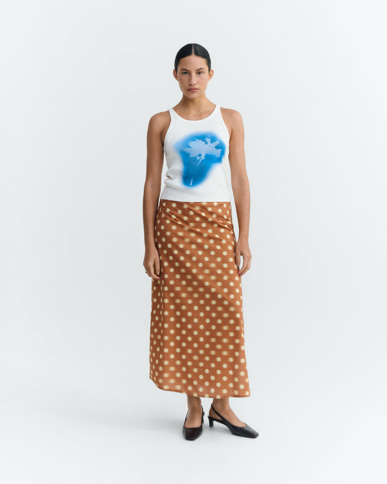 THINKING MU-469 KORA PUNTETS-BROWN_01.jpg