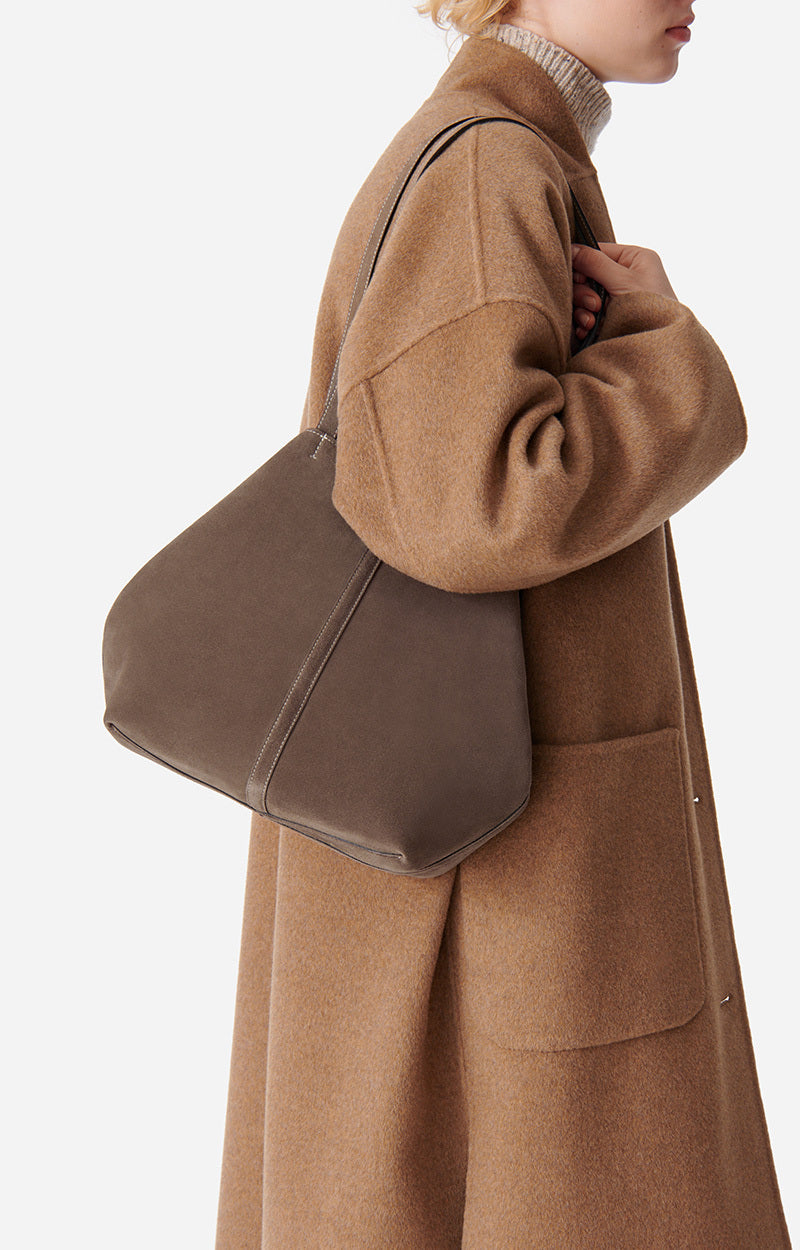 Vanessa Bruno | Small Velvet Leather Tote Bag in Taupe