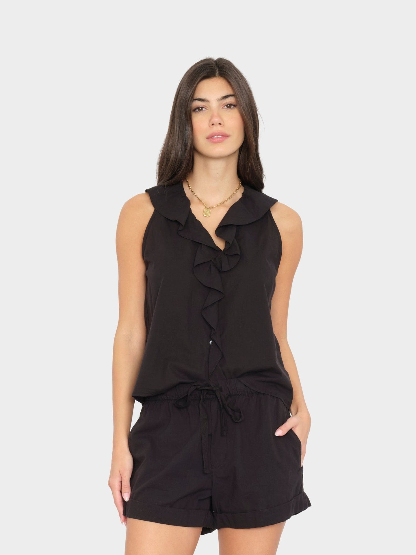 Xirena | Casara Top - Ruffled V-Neck in Black